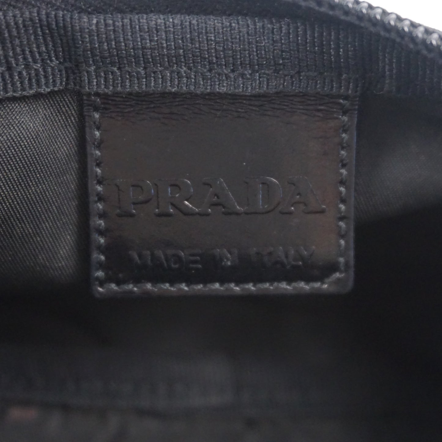プラダ 三角ロゴ テスート ナイロン 化粧 コスメティック ミニ ポーチ ブラック PRADA B26G171