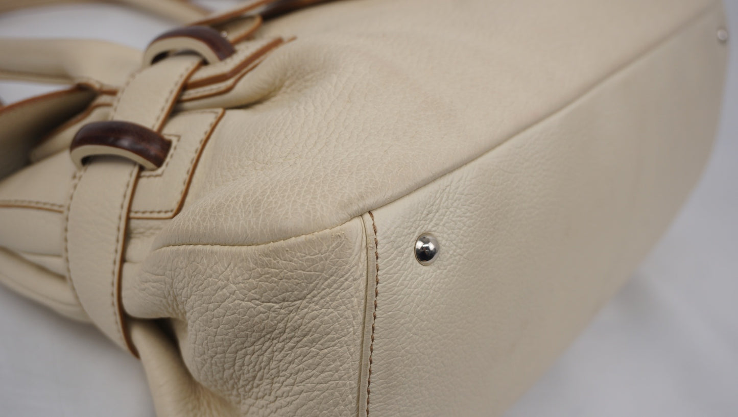 サルヴァトーレフェラガモ レザー ベルト ハンドバッグ アイボリー DY-21 A123 Salvatore Ferragamo B26G969
